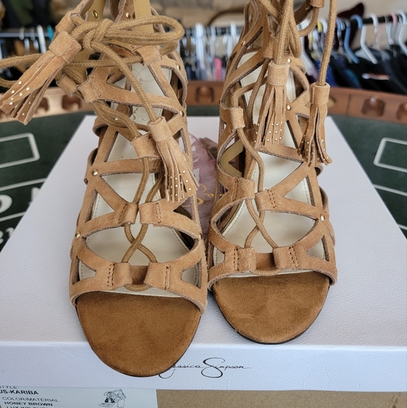 Jessica Simpson Kariba heels, size 8 - Picture 4 of 5